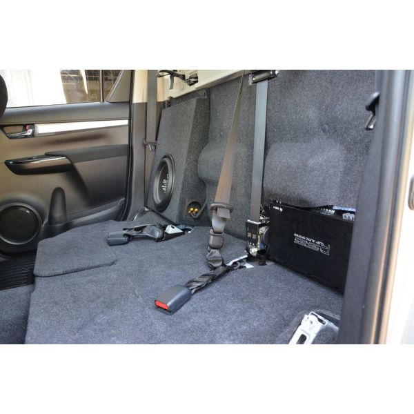 BASSER Toyota Hilux 2015-2023 - 10" Premium Fit-Box Subwoofer MDF Enclosure 15L