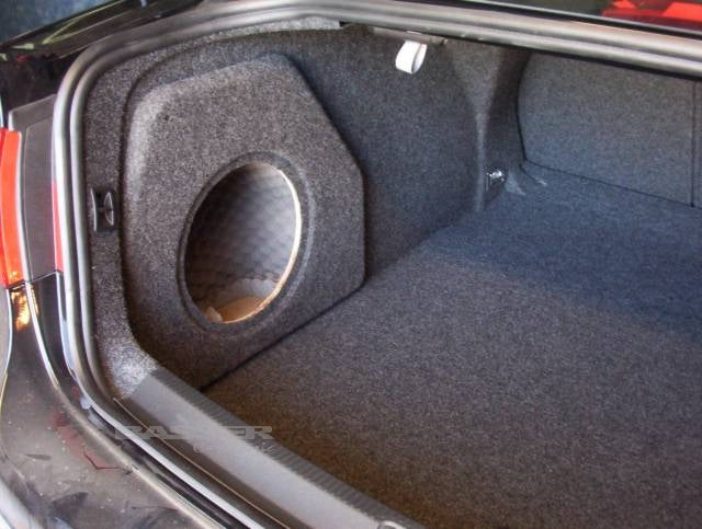 BASSER VW Passat B6/B7 Sedan - 10 Fit-Box Subwoofer Enclosure 15L